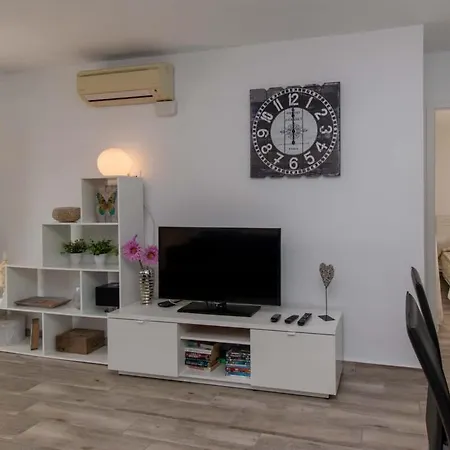 Апартаменты Sunset Bay 37 - Two Bed *