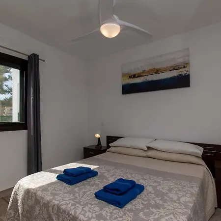 Sunset Bay 37 - Two Bed * Адехе